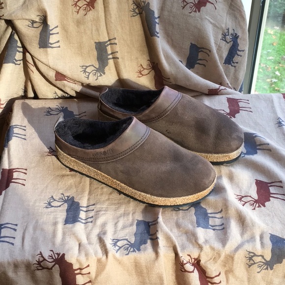 haflinger snowbird clogs